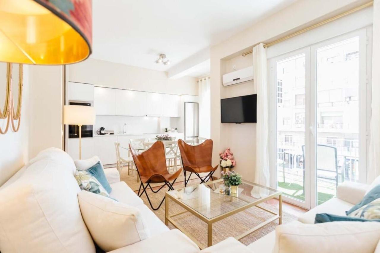 Stylish And Wide- 3Bdr 3Bth- Los Remedios Σεβίλλη Εξωτερικό φωτογραφία