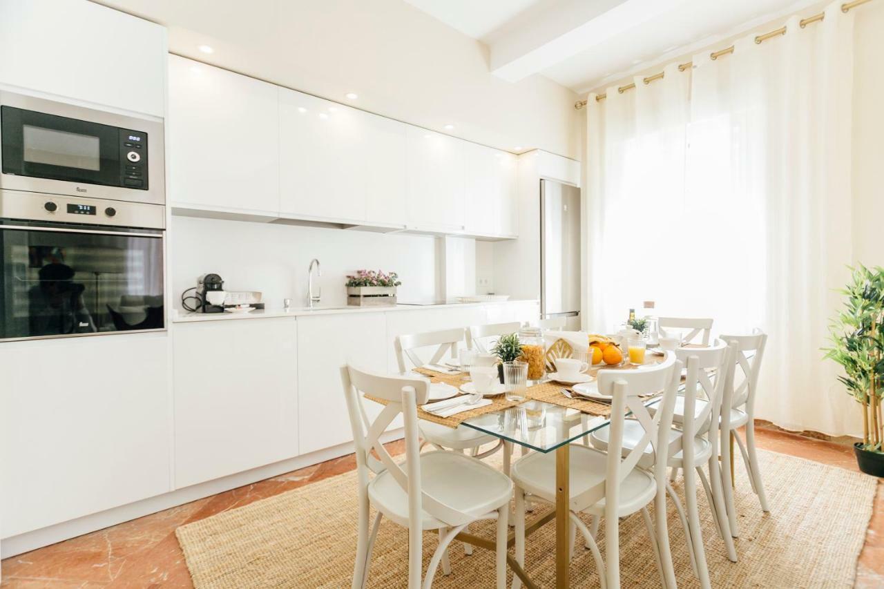 Stylish And Wide- 3Bdr 3Bth- Los Remedios Σεβίλλη Εξωτερικό φωτογραφία